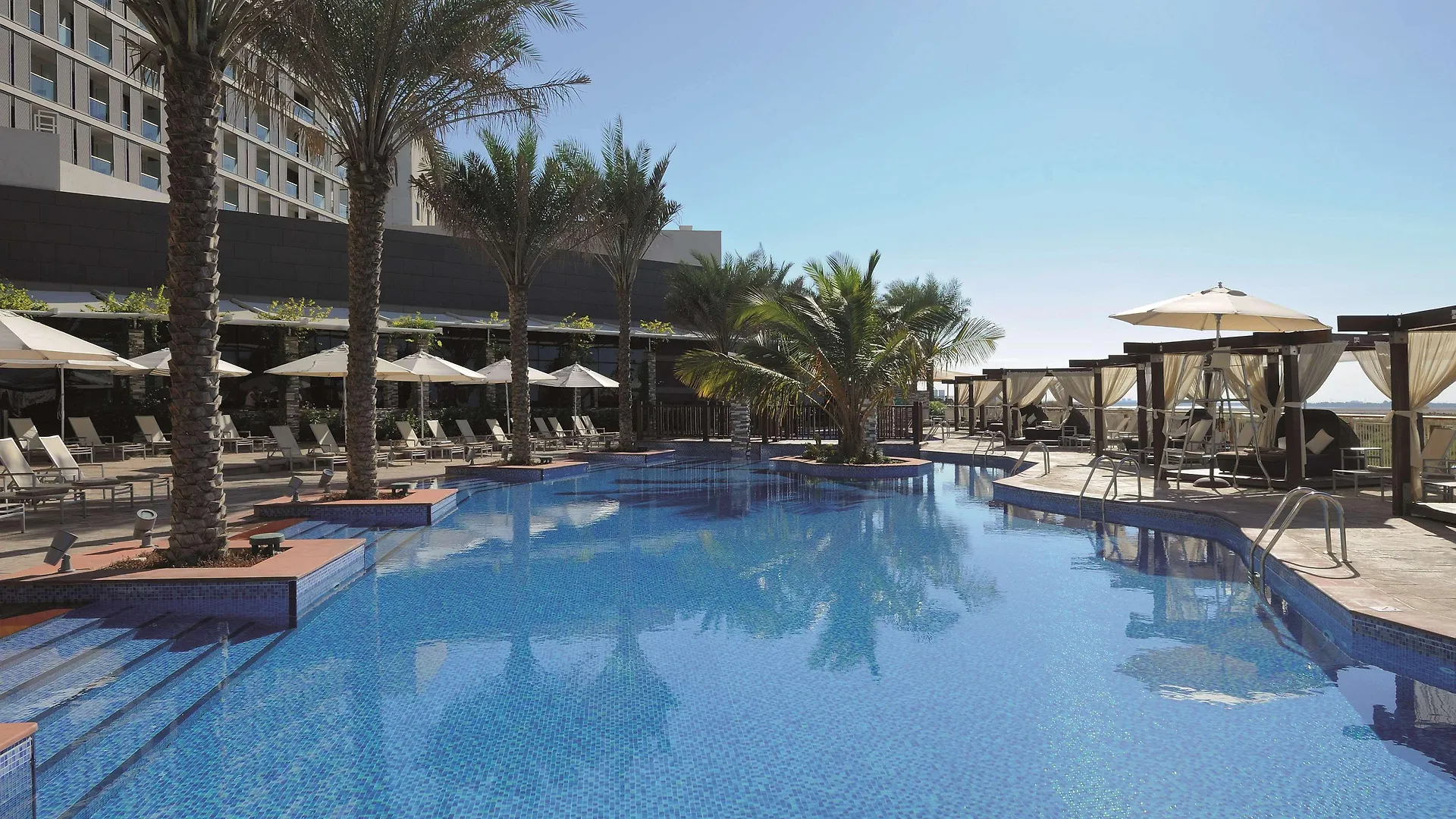Radisson Blu Hotel, Abu Dhabi Yas Island Hotel