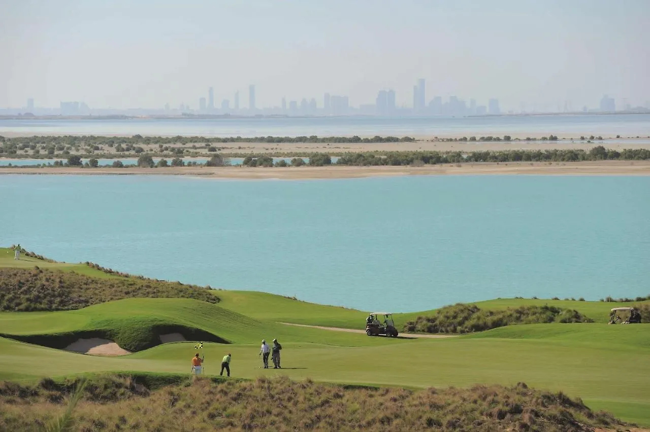 Radisson Blu Hotel, Abu Dhabi Yas Island Hotel